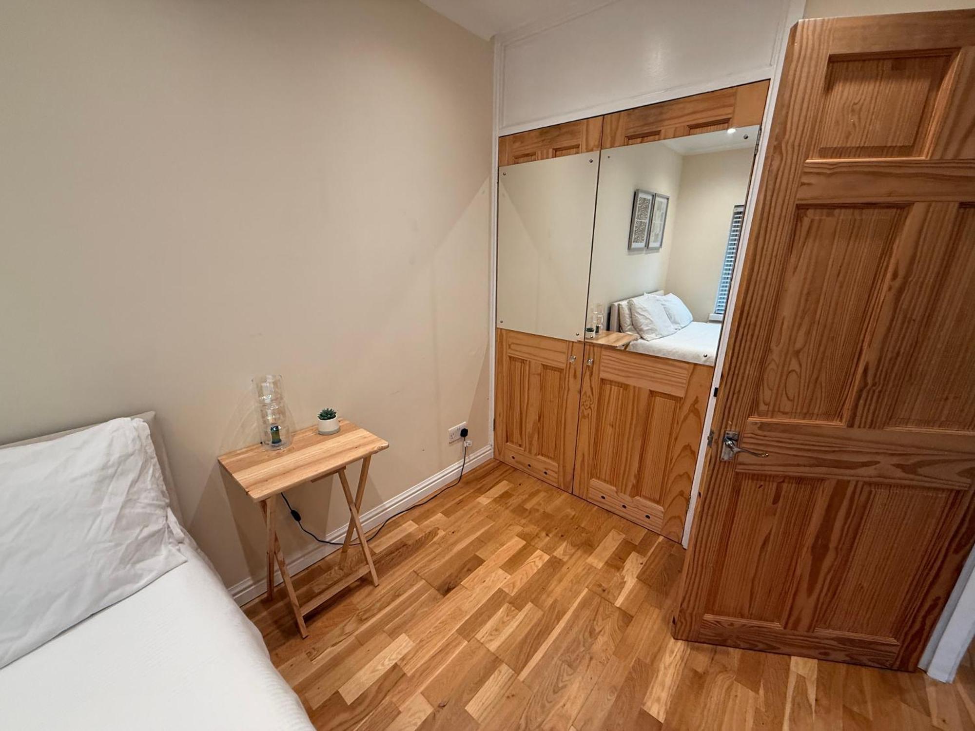 Two Bedroom Flat In The Heart Of London Bagian luar foto