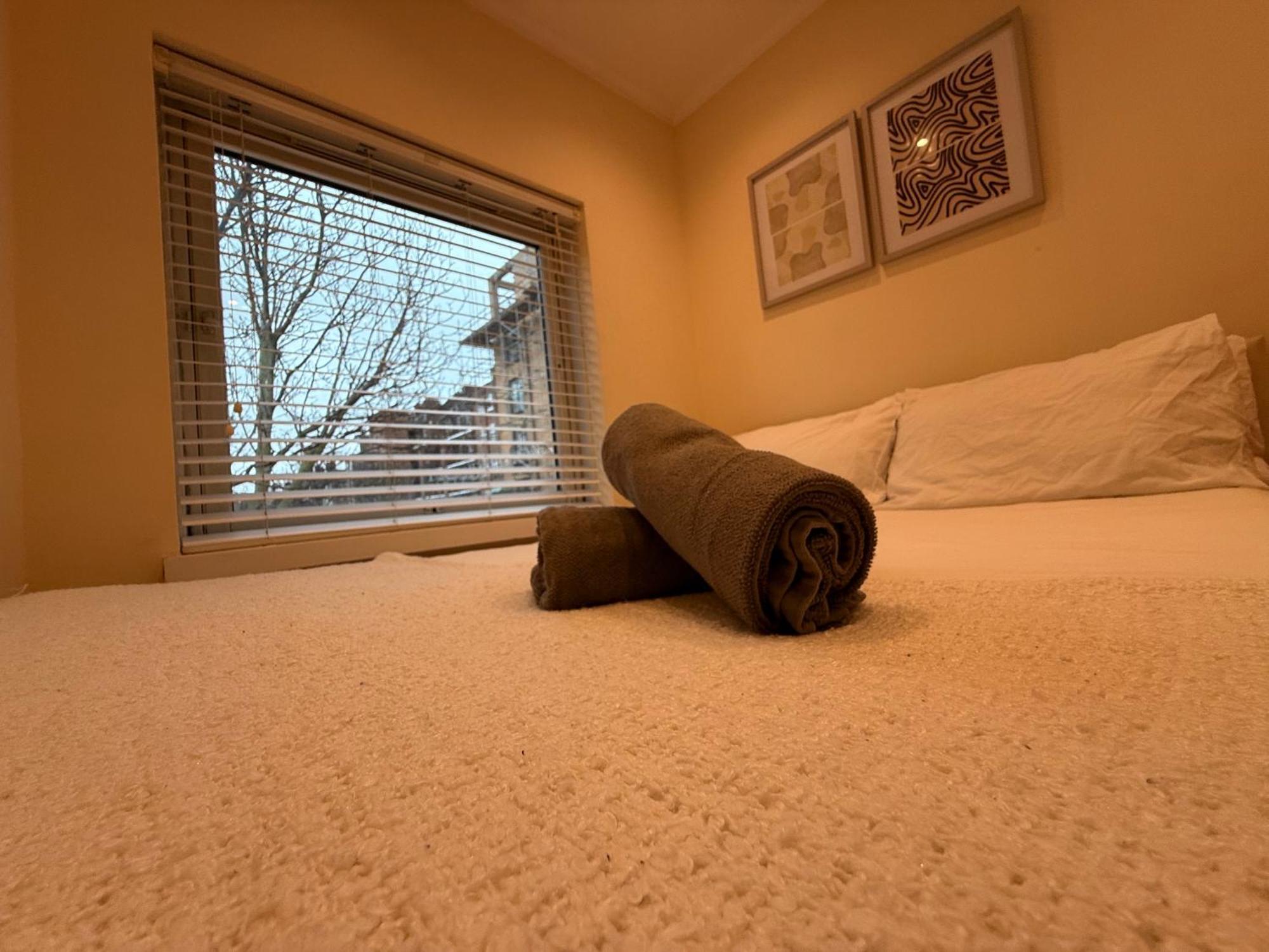 Two Bedroom Flat In The Heart Of London Bagian luar foto