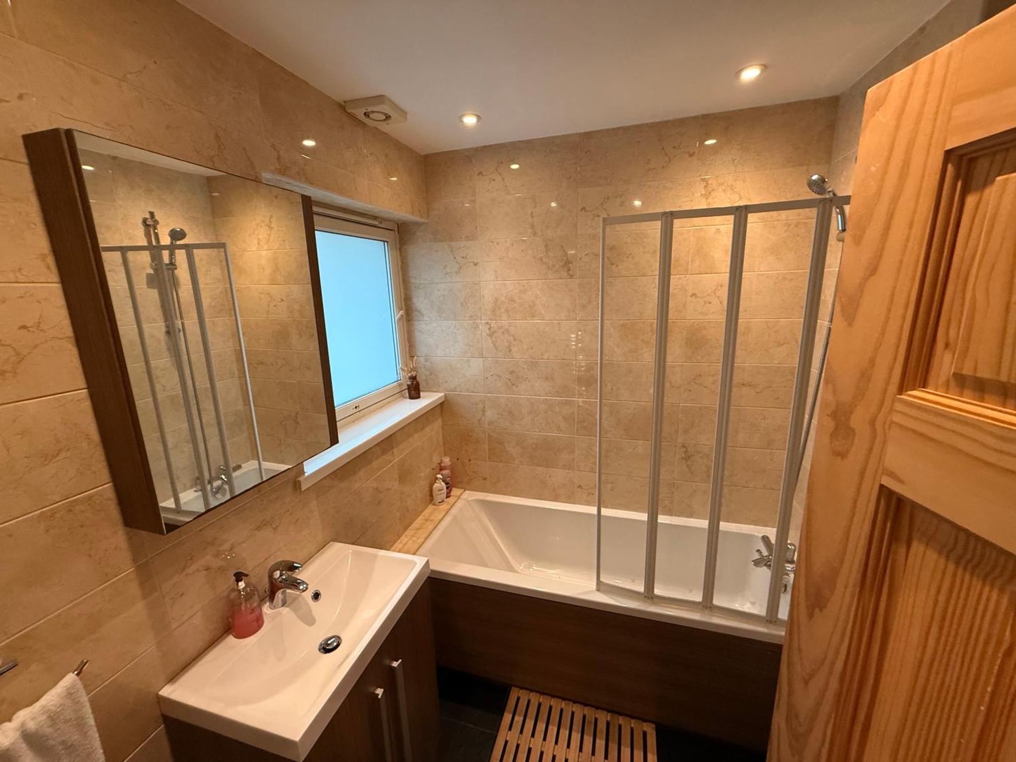Two Bedroom Flat In The Heart Of London Bagian luar foto